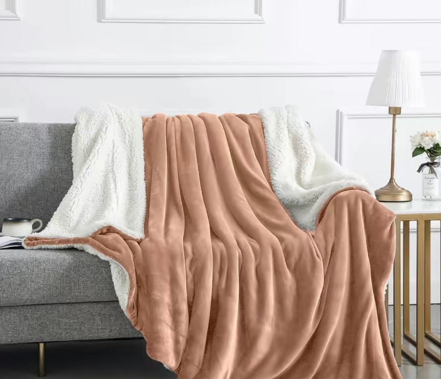 Luxury Sherpa Fleece Blanket | Dual-Layer Plush Throw